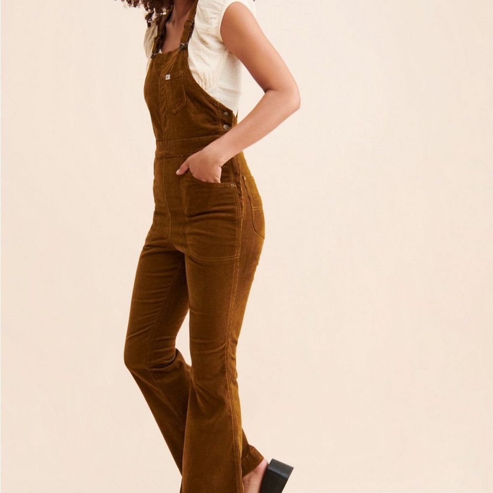 Lee Vintage Free People Women's Brown Corduroy Flare Overalls Size Medium - Picture 2 of 7